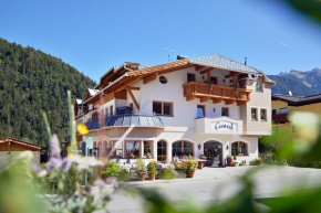 Отель Hotel Central - das kleine Boutique Hotel am Achensee  Пертисау